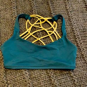 Lululemon bra